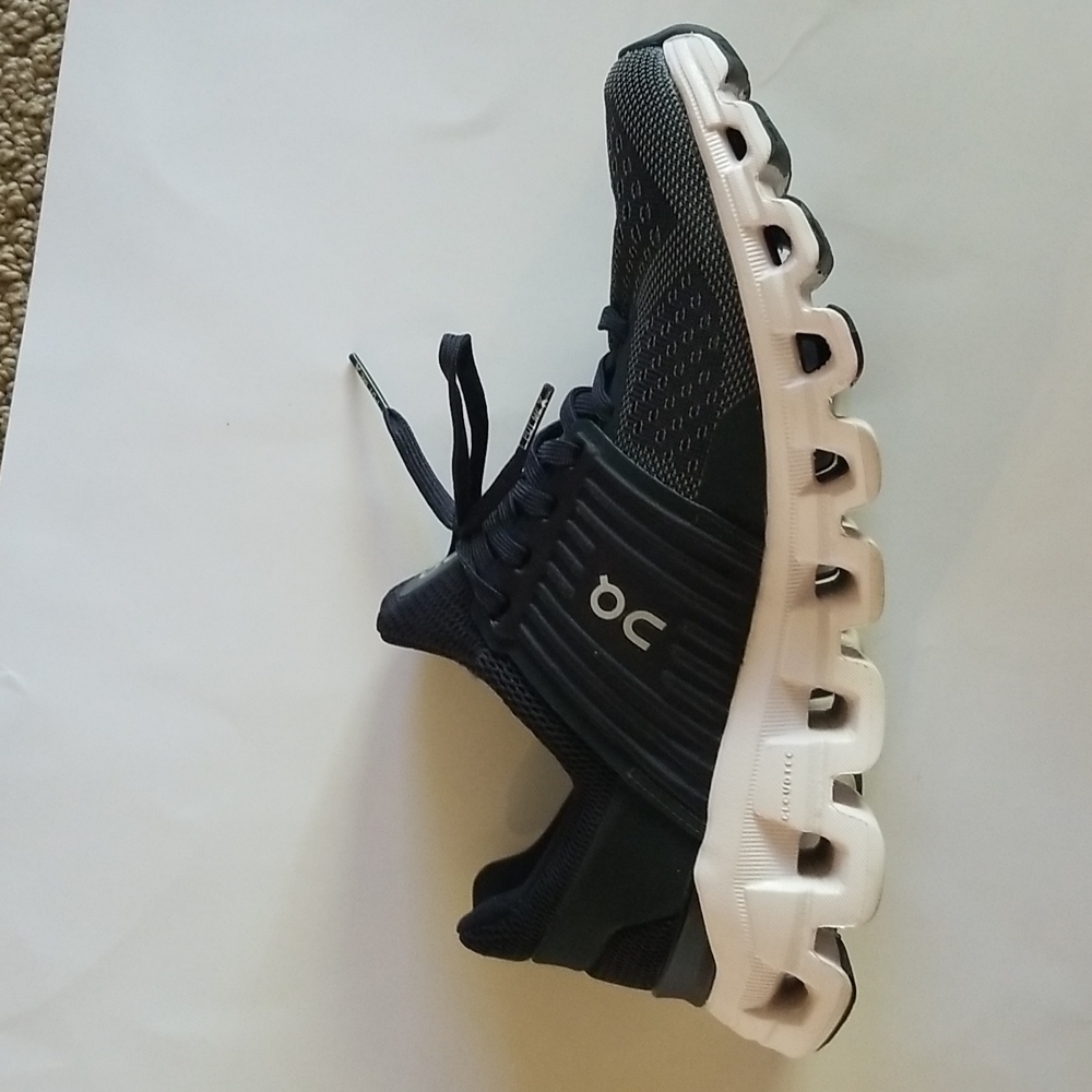 On Cloud Cloudswift Women's Sneakers